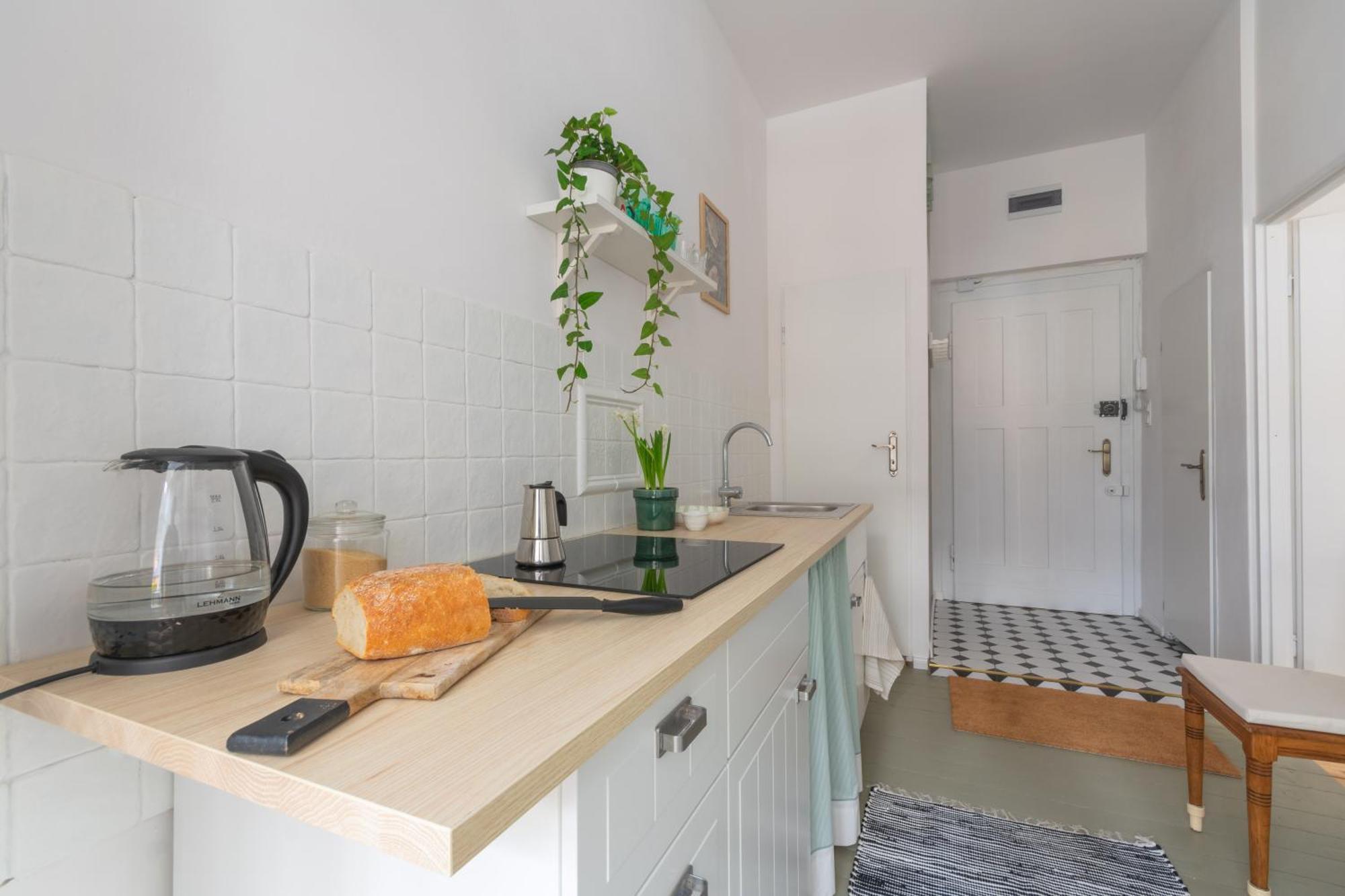 Apartment Weranda Sniezka Klimatyczna Weranda Z Widokiem Na Sniezke I Gory, Bezplatny Parking 10 Minut Do Swiatyni Wang Szlakow I Wyciagow Karpacz